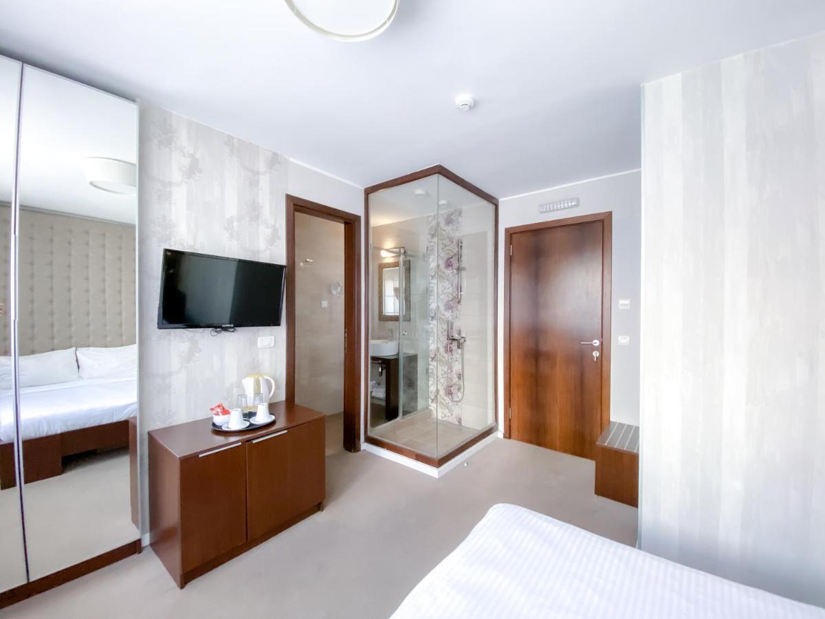 Luka De Luka Suites Beograd Ngoại thất bức ảnh