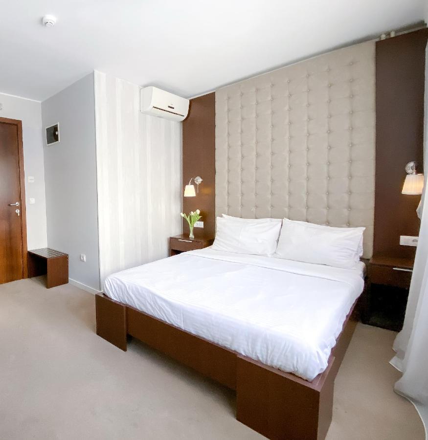 Luka De Luka Suites Beograd Ngoại thất bức ảnh